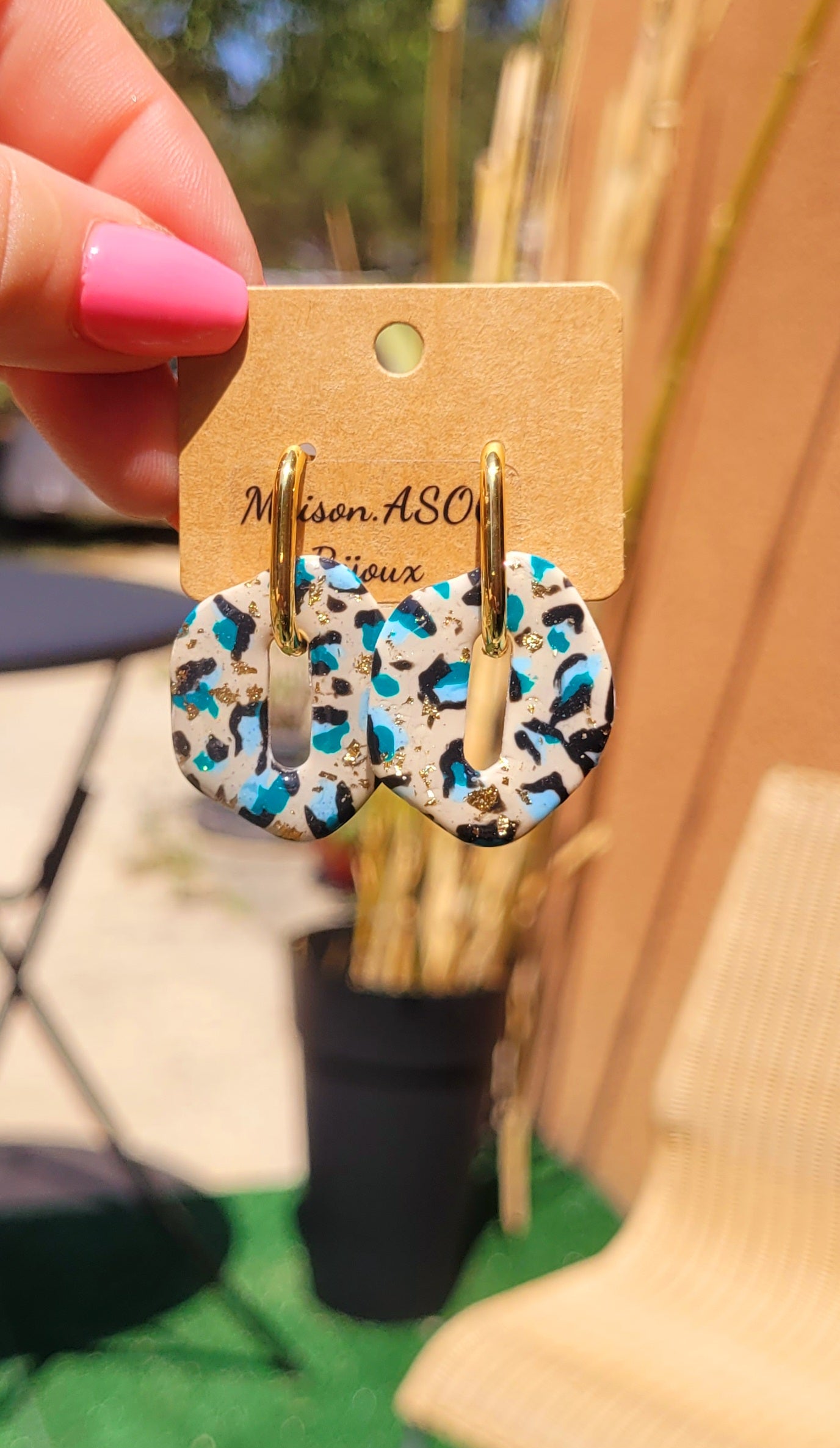 Boucles d'oreilles Créole dorée et pampille Bora réversible léopard bleu azur doré et paillette