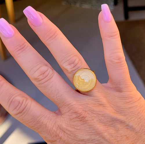 Bague réglable ronde nacré doré