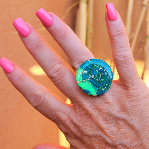 Bague réglable Romy ronde marbrée bleu vert et doré