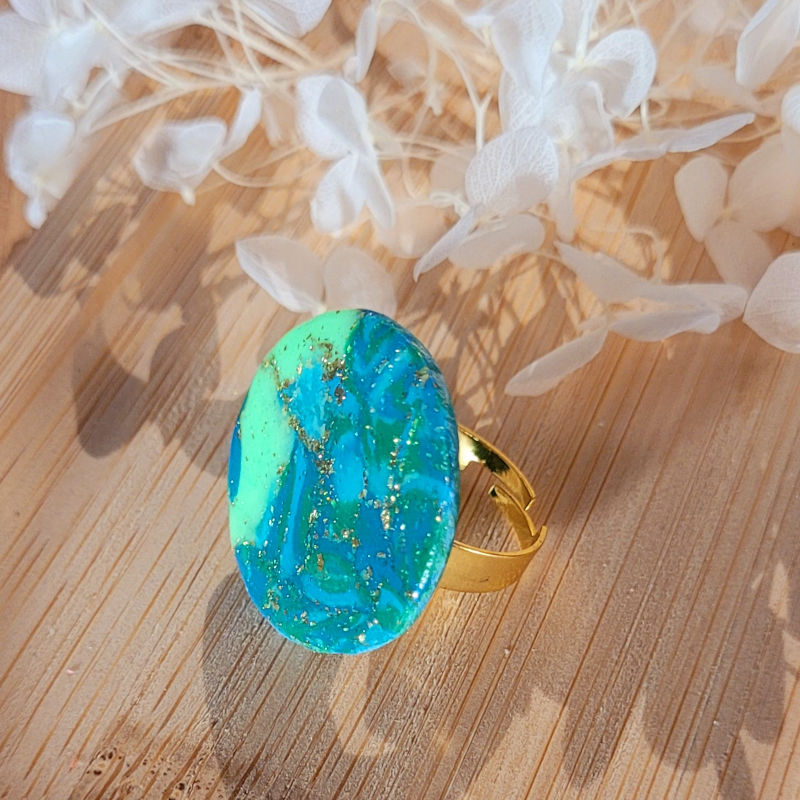 Bague réglable Romy ronde marbrée bleu vert et doré