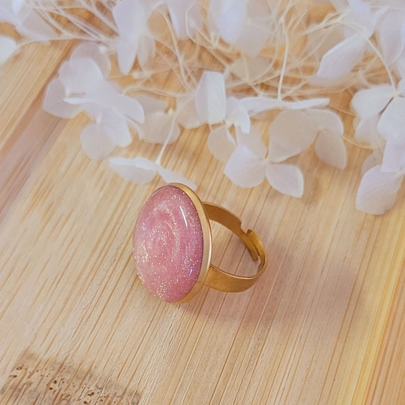 Bague réglable ronde rose nacré pailleté