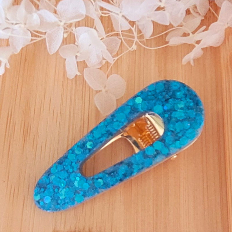 Barrette Goutte paillette bleu azur