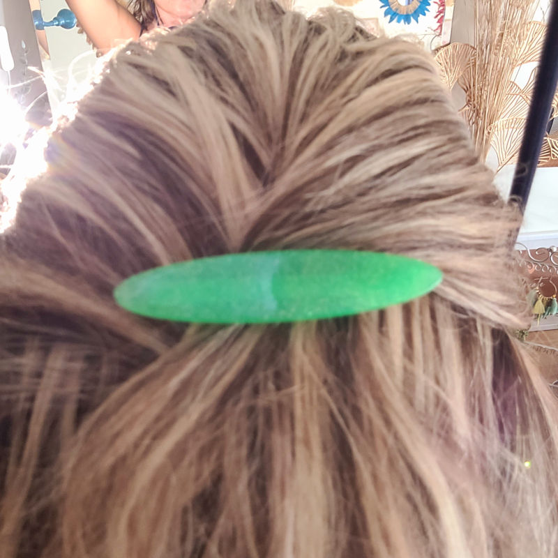 Barrette Ovale vert fluo paillette doré