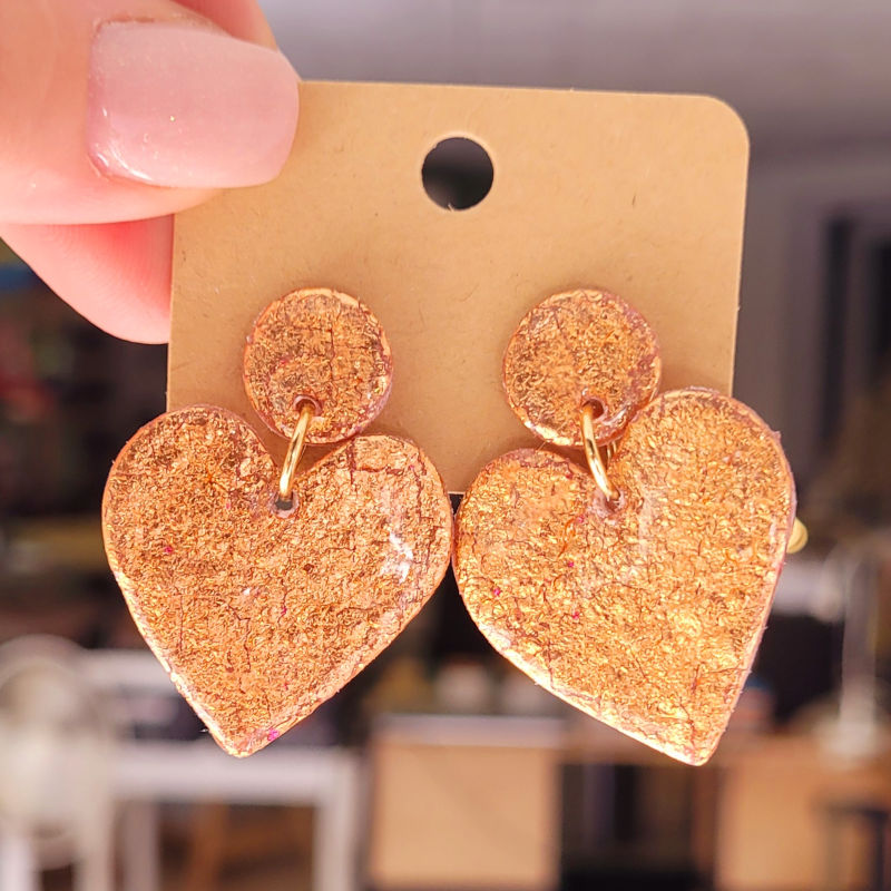 Boucles d'oreilles Cathie coeur rosé cuivré métallisé