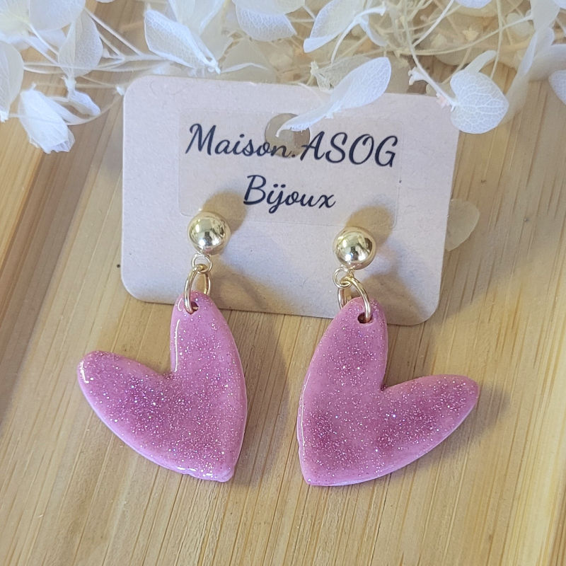 Boucle d'oreille clou boule doré Love rose lila pailleté