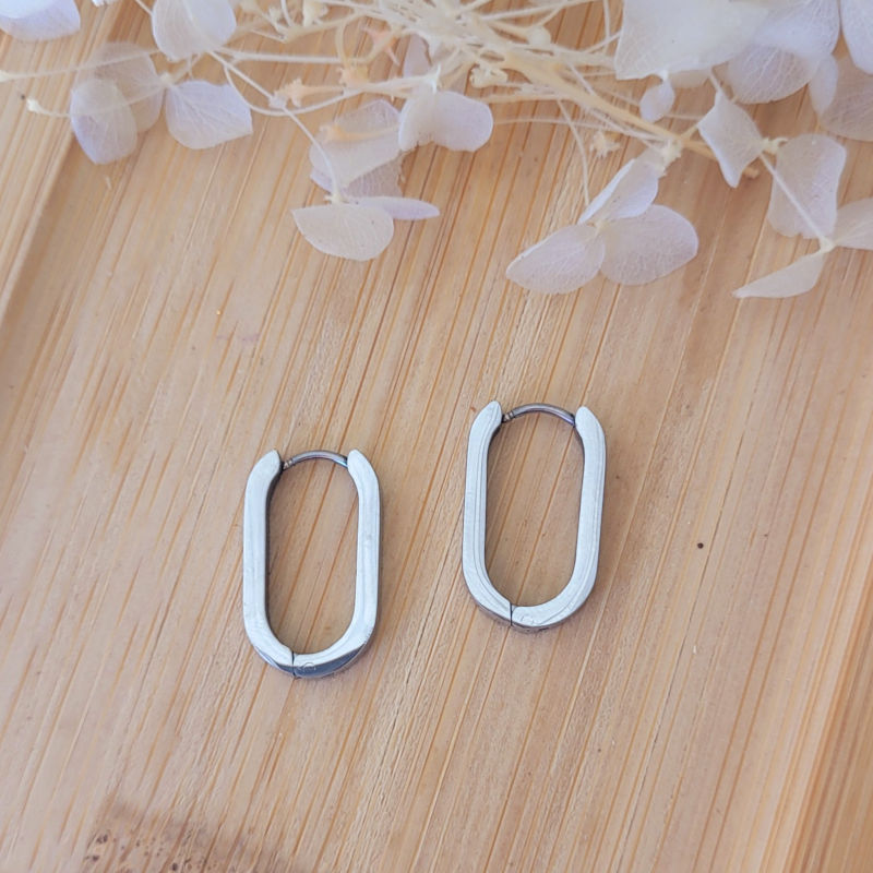 Boucles d'oreille Créole rectangulaire plate argentée pampille Maxi Coeur Léopard gris foncé clair et noir
