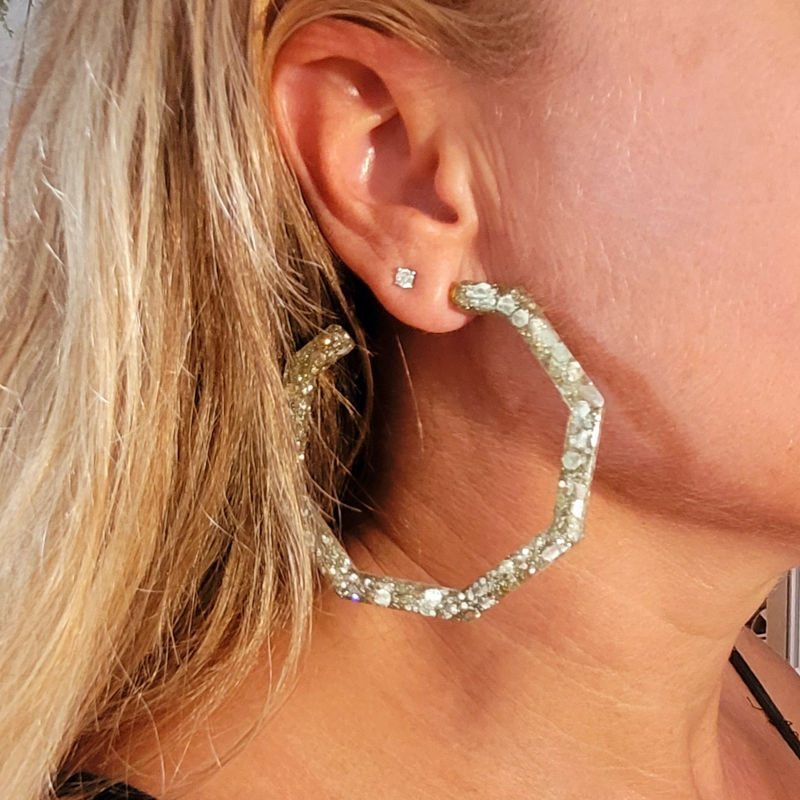 Boucles d'oreilles grande créole Cléo paillette champagne