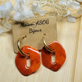 Boucles d'oreille créole dorée et pampille Bora tortoise marron caramel