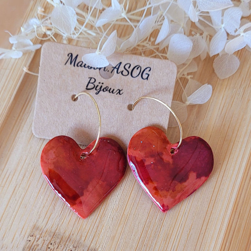 Boucles d'oreille Créole fine dorée pampille Coeur effet tortoise marron rouge brique