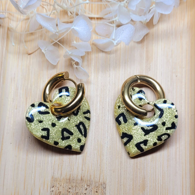 Boucles d'oreille Créole dorée pampille Coeur réversible Léopard doré noir et pailleté doré