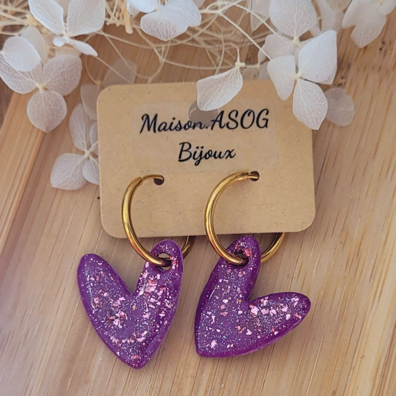 Boucles d'oreille créole dorée et pampille Love violine pailleté rosé cuivré