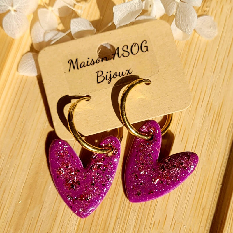 Boucles d'oreille créole dorée et pampille Love violine pailleté rosé cuivré