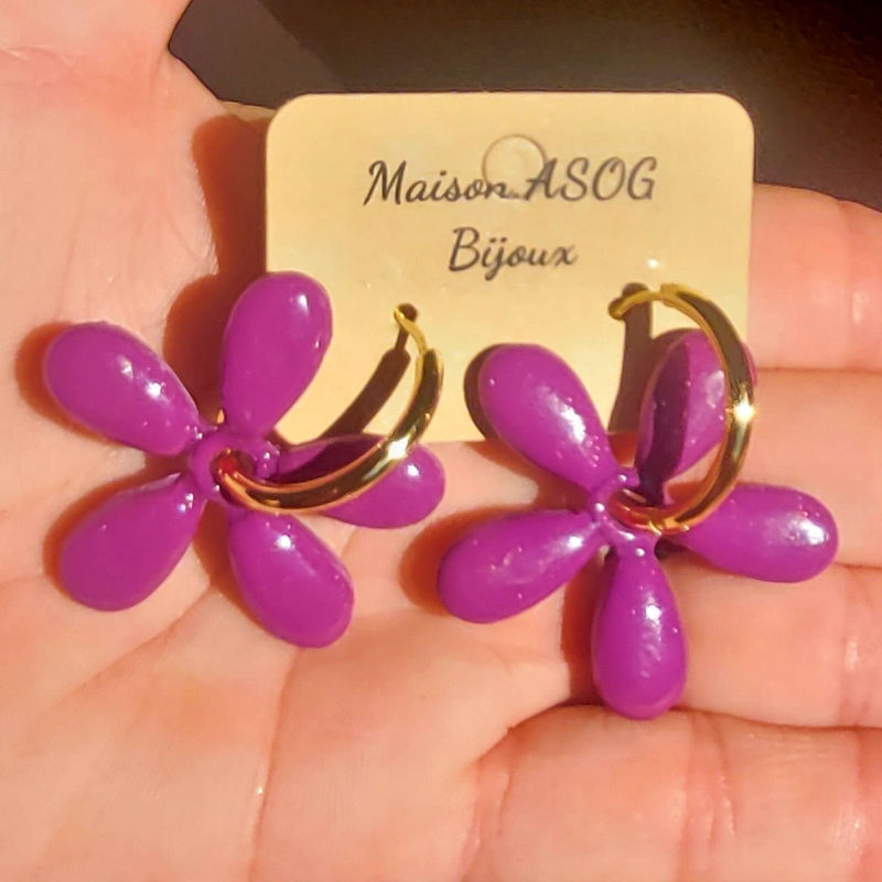 Boucles d'oreilles créole dorée et pampille Paola violine pailleté