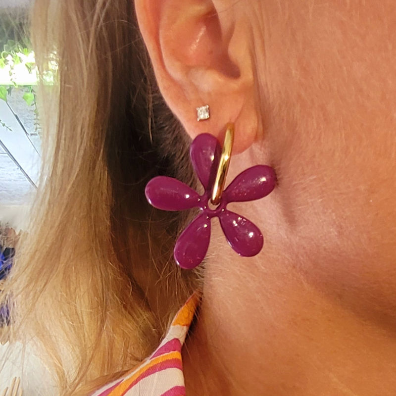 Boucles d'oreilles créole dorée et pampille Paola violine pailleté