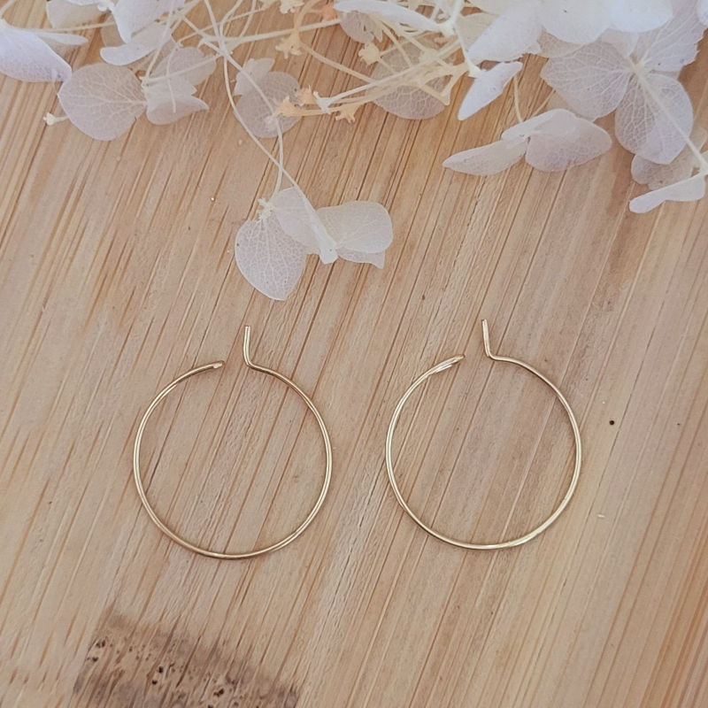 Boucles d'oreille Créole fine dorée pampille Coeur effet tortoise marron rouge brique