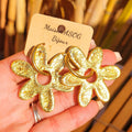 Boucles d'oreilles créole dorée et pampille Flora dorée