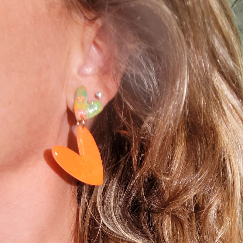 Boucles d'oreilles Double Love orange et marbré multicolore