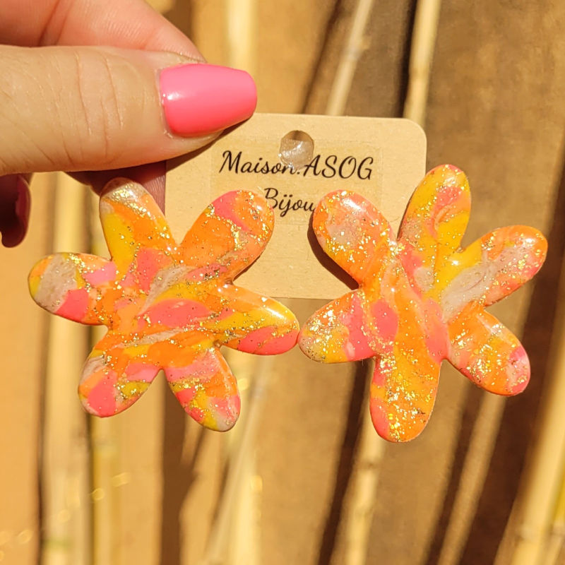 Boucles d'oreilles Flora marbré rose orange jaune beige et doré