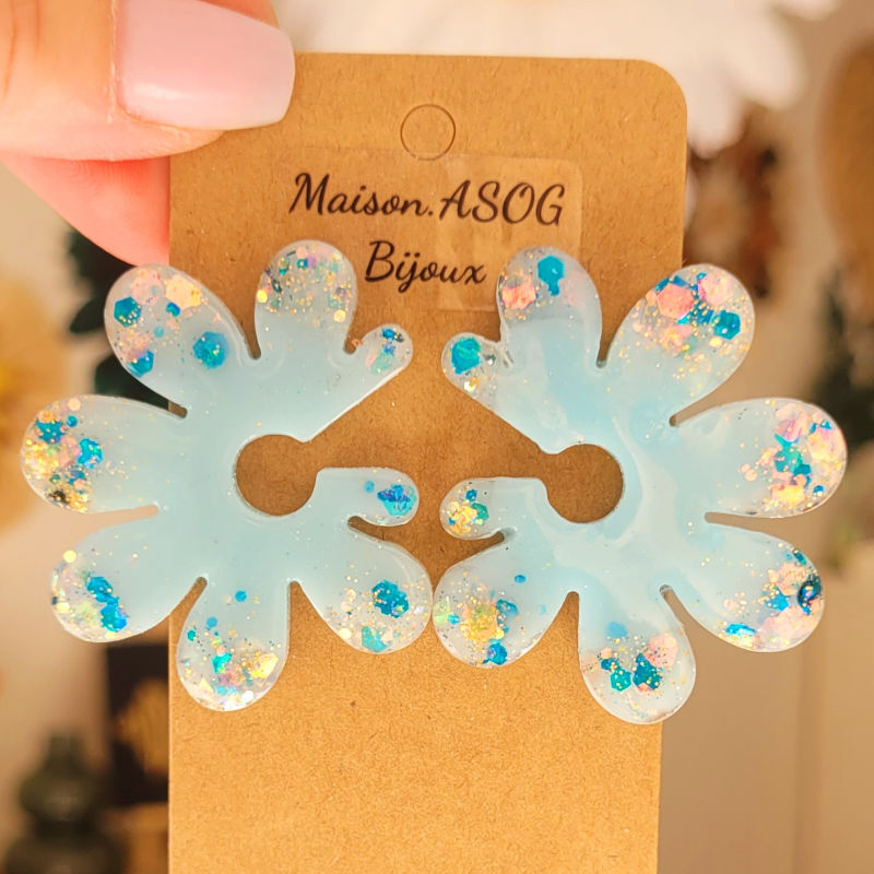 Boucles d'oreilles Giulia bleu pastel paillette bleu et dorée holographique