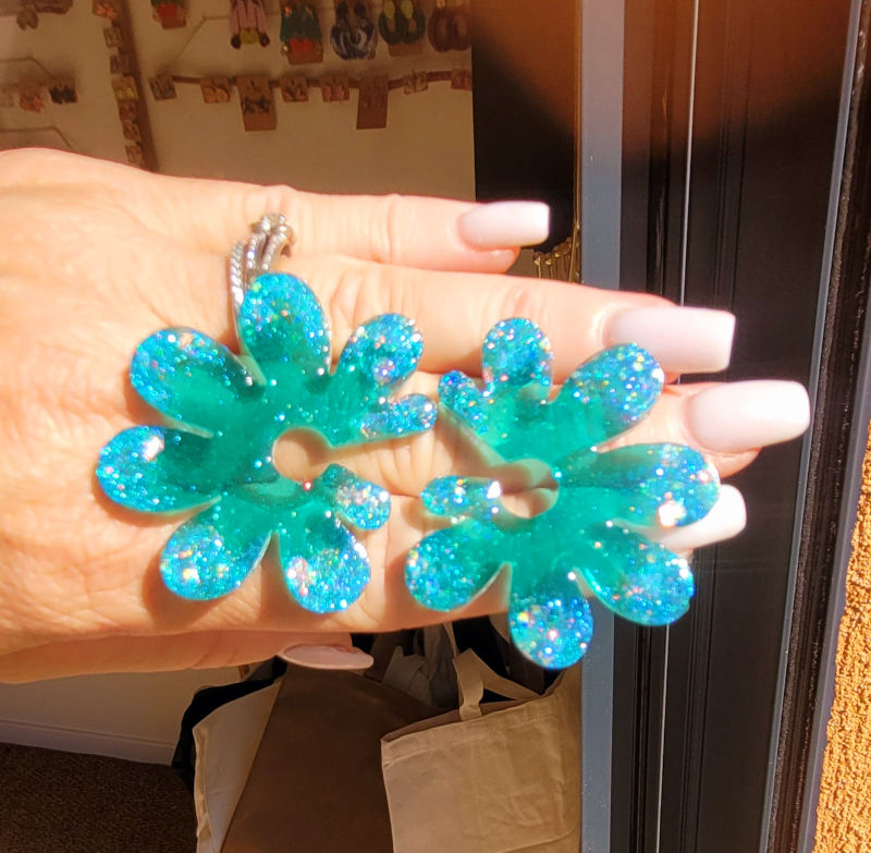 Boucles d'oreilles Giulia Bleu turquoise paillette grise holographique