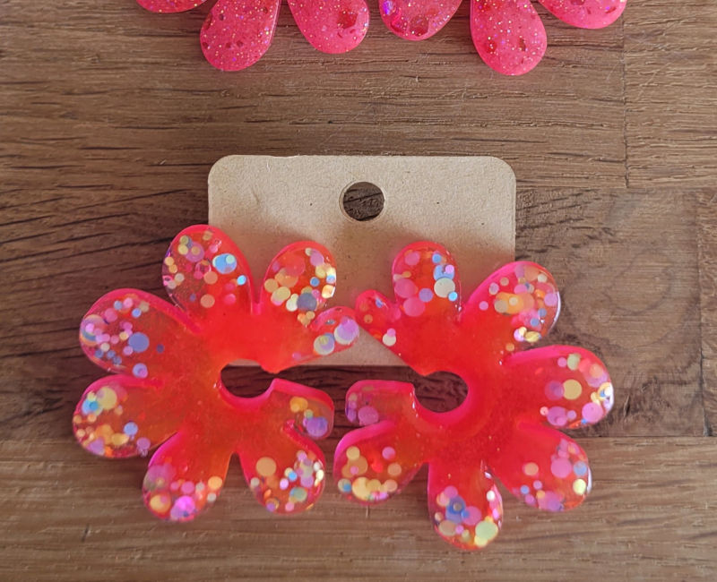 Boucles d'oreilles Giulia Rose Fluo Pailletée multicolore