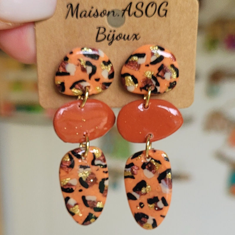 Boucle d'oreille Jackie léopard terracotta beige caramel doré