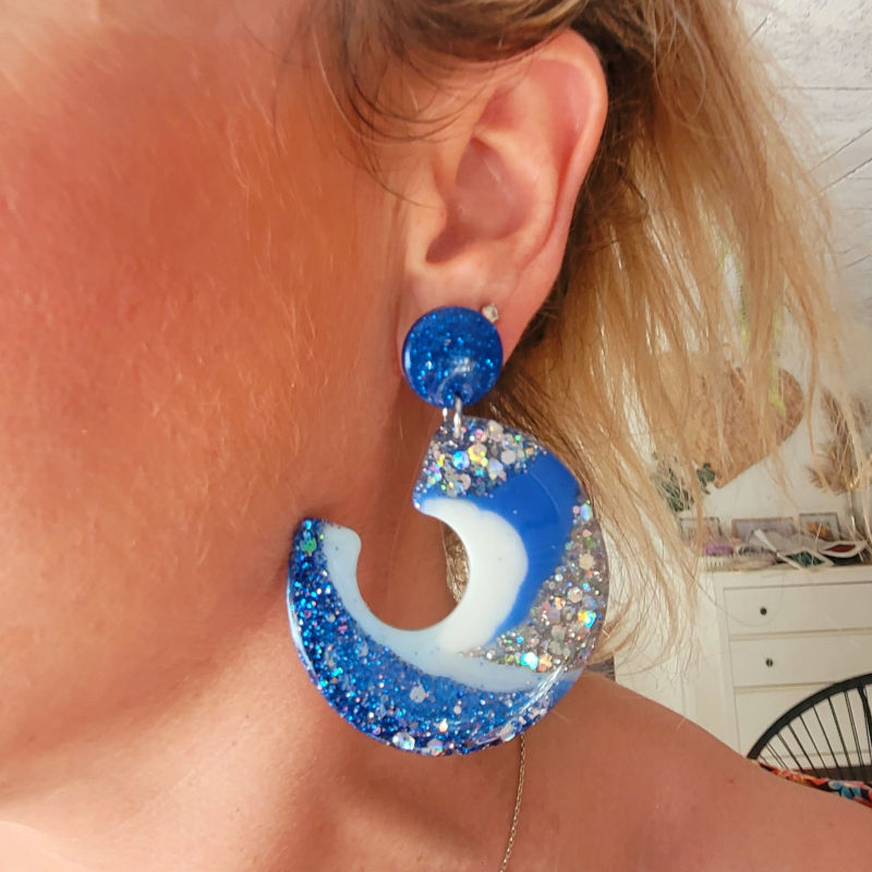 Boucles d'oreilles Louna bleu blanc paillette argentée