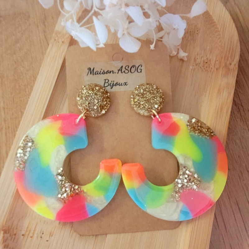 Boucles d'oreilles Louna Fluo multicolore paillette dorée