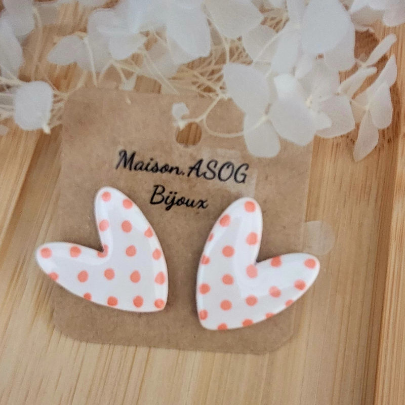 Boucles d'Oreille Love blanche à pois orange