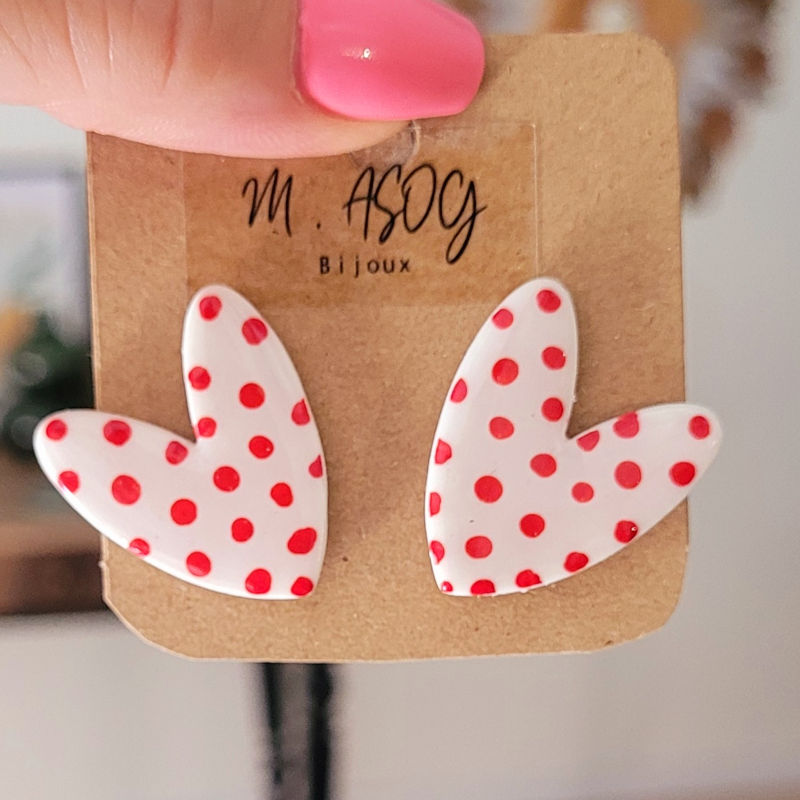 Boucles d'oreilles Love blanche à pois rouge