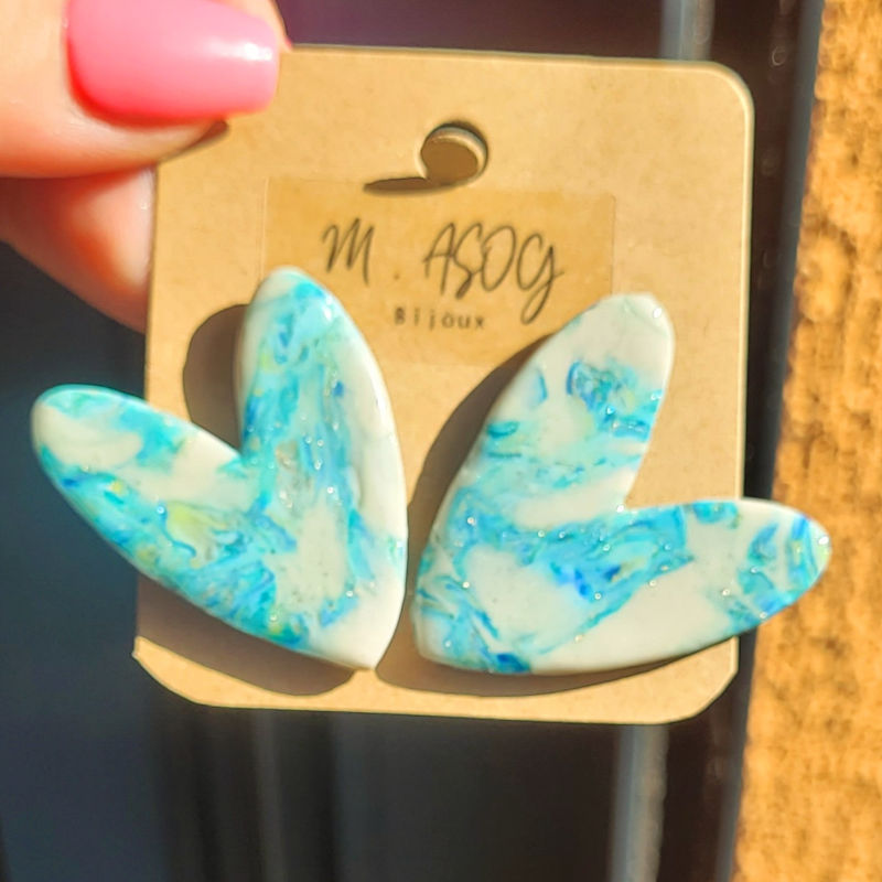 Boucles d'Oreille Love marbrée bleu et blanc