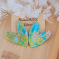Boucle d'oreilles Love marbré bleu turquoise bleu ciel vert clair beige et doré
