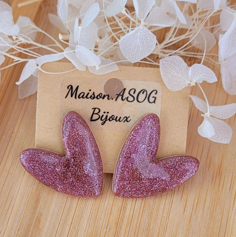 Boucles d'oreille Love vieux rose pailleté