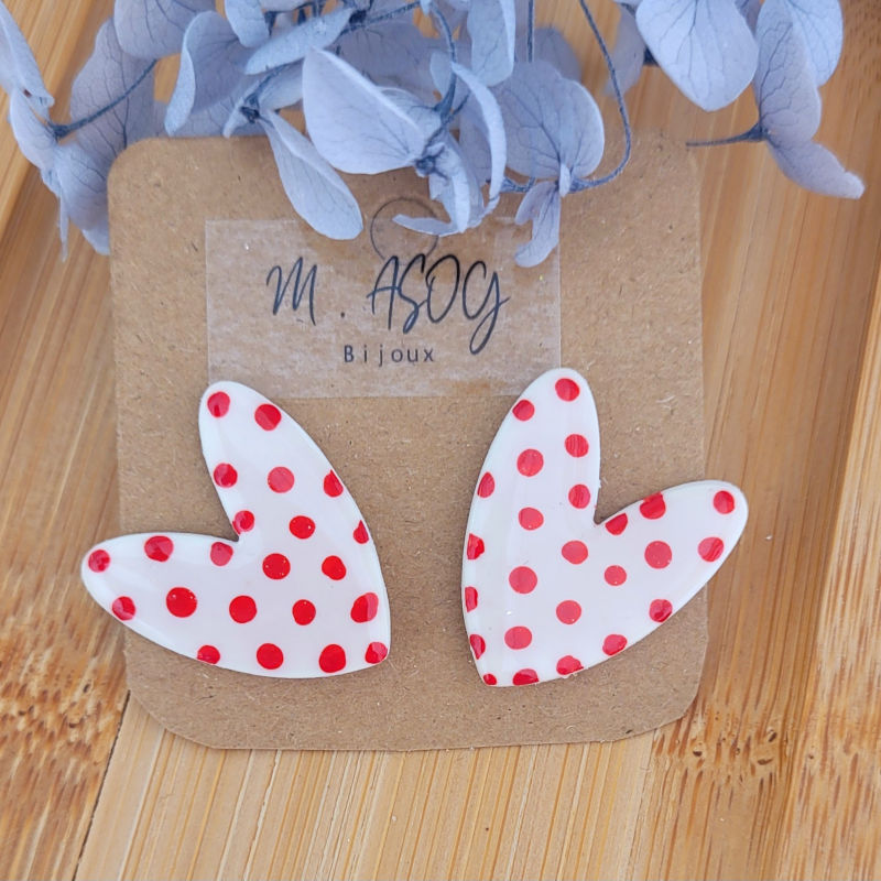 Boucles d'oreilles Love blanche à pois rouge