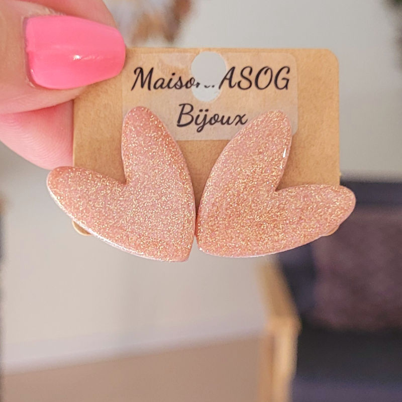 Boucle d'oreilles Love vieux rose paillette fine dorée