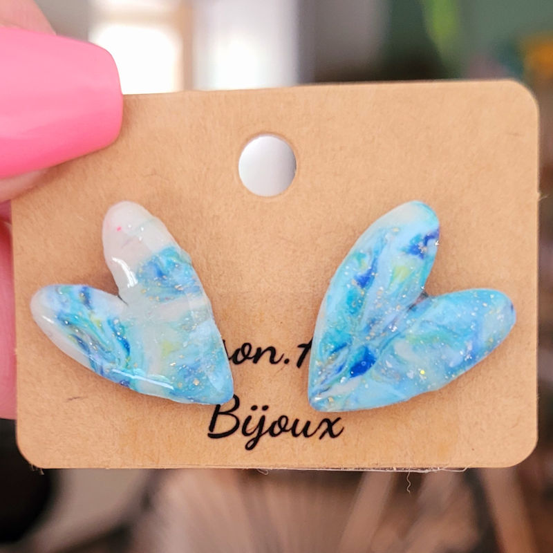 Boucle d'oreilles Mini Love marbré bleu et blanche