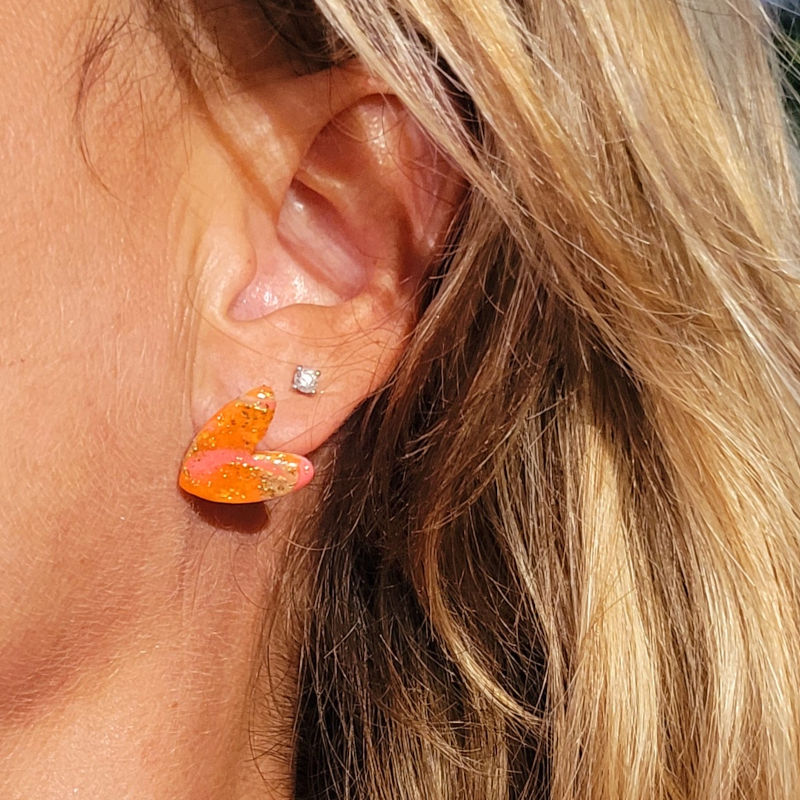 Boucle d'oreilles Mini Love marbré rose orange jaune beige et doré
