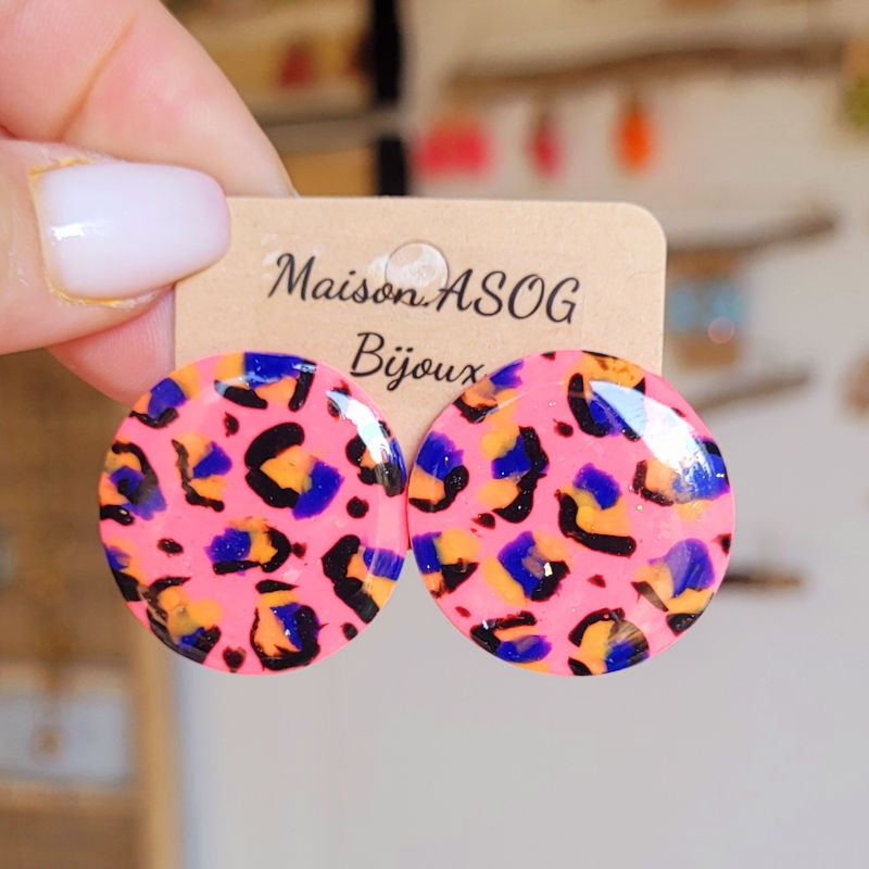 Boucles d'oreille Romy Léopard rose fluo bleu marine et orange