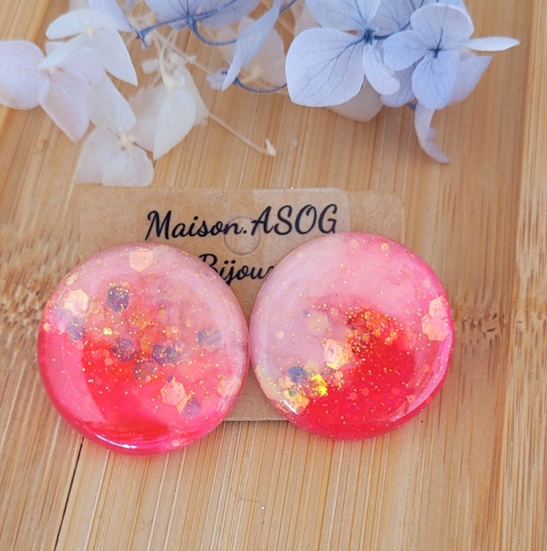 Boucles d'oreilles Romy rose bonbon et fluo et paillette dorée holographique