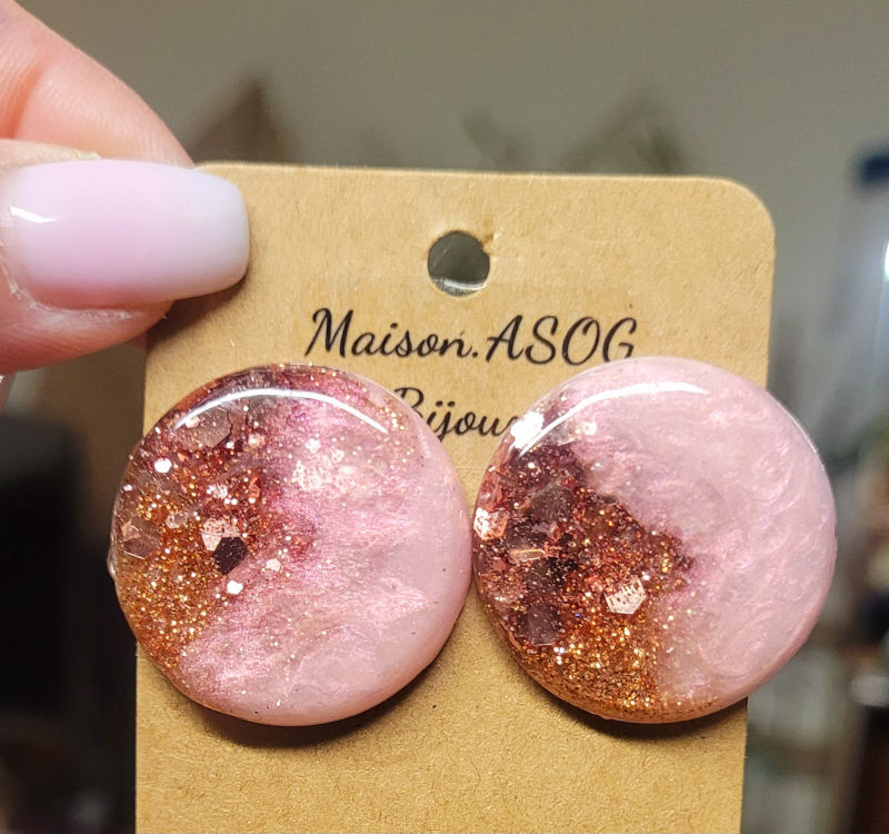 Boucles d'oreilles Romy rose clair et paillette rosé cuivré
