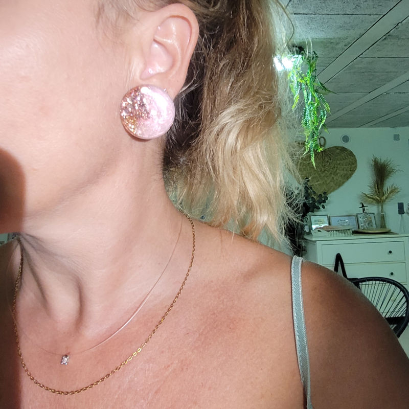 Boucles d'oreilles Romy rose clair et paillette rosé cuivré
