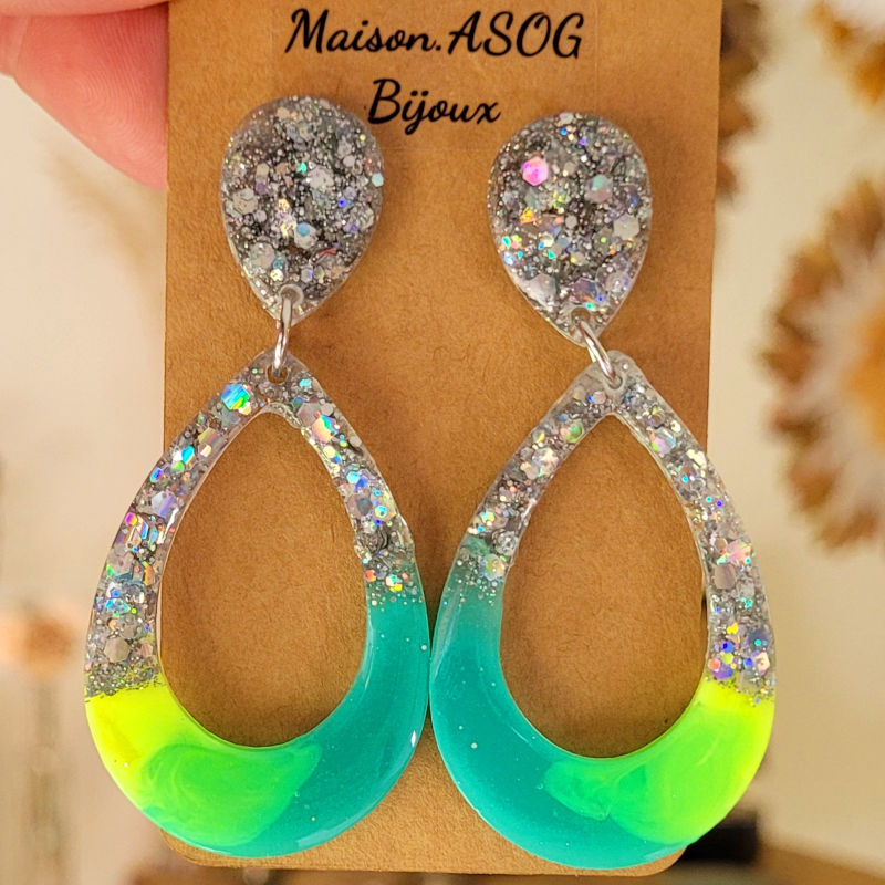 Boucles d'oreilles Sophia Fluo bleu vert jaune paillette argentée holographique
