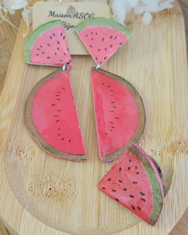 Box Kdo : boucles d'oreille puce quartier et demi-lune et bague forme quartier motif pastèque