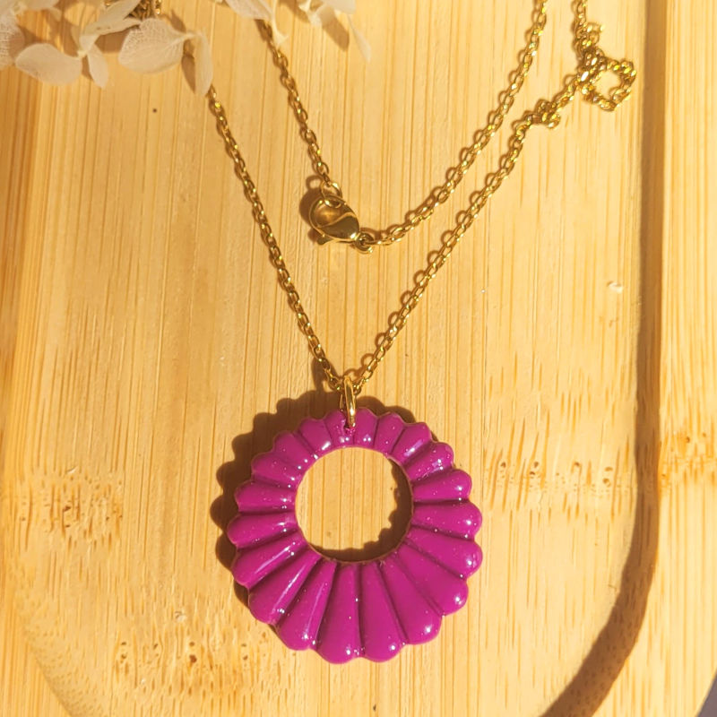 Collier chaîne dorée Camille violine