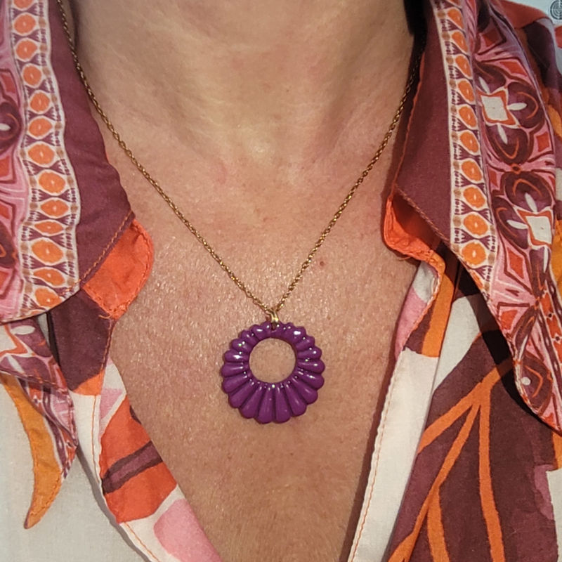 Collier chaîne dorée Camille violine