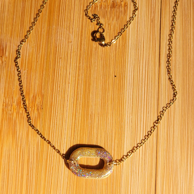 Collier Mia paillette dorée holographique