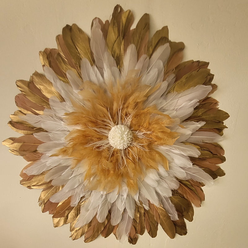 Jujuhat "Nuage Doré" en plume doré blanc beige caramel poudré